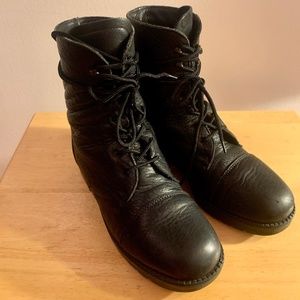 Well made Soft Leather Santana Canada  Lace up Combat Boots  sz 8